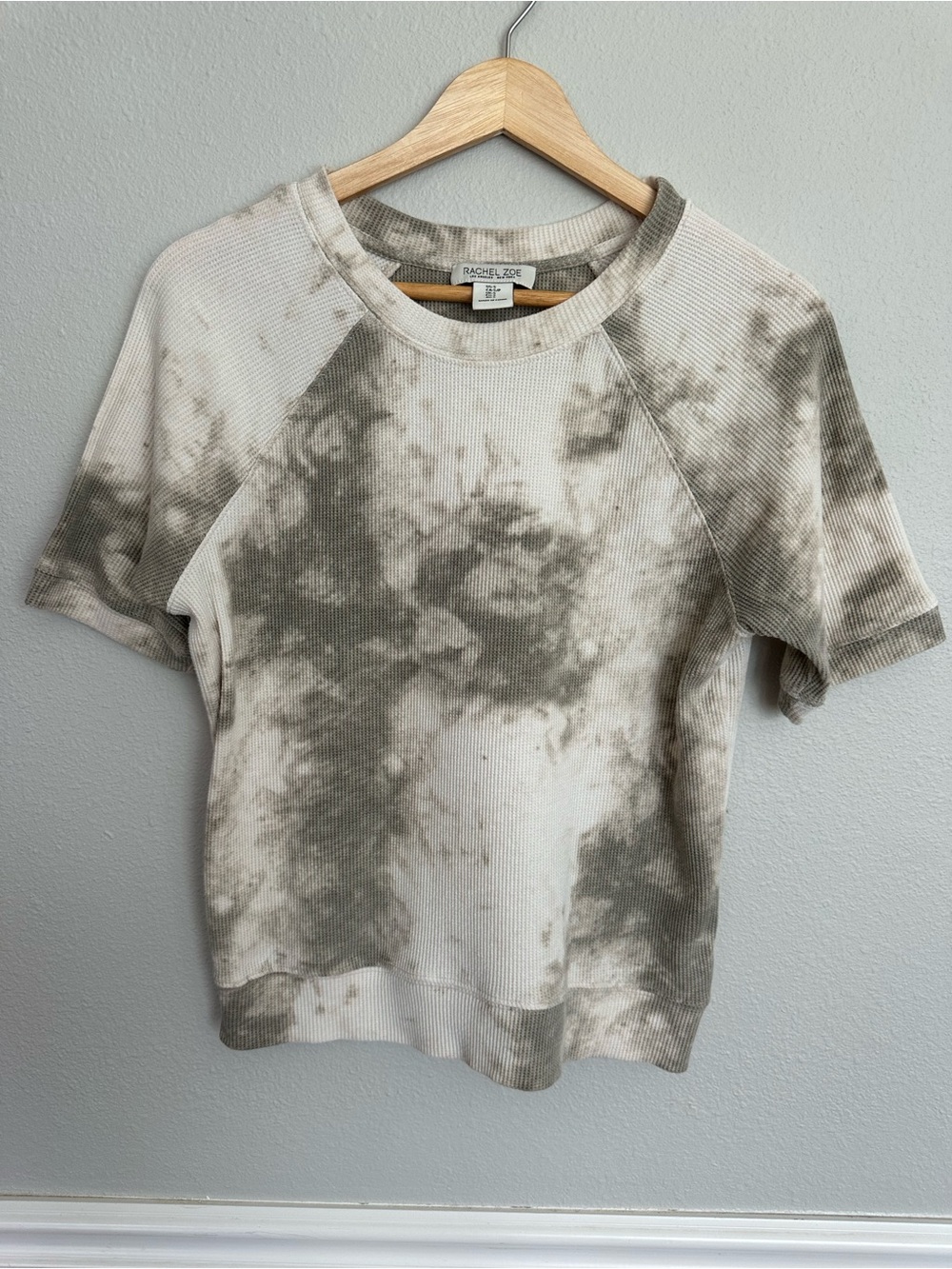 Rachel Zoe Tan and Cream Tie-Dye Ribbed Short Sleeve Top